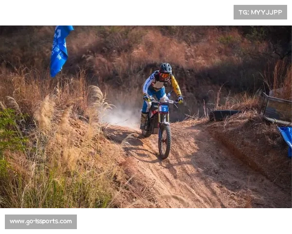 陈子秋以领先一小时优势斩获元谋耐力赛女子组冠军 陈子秋以领先一小时优势斩获元谋耐力赛女子组冠军