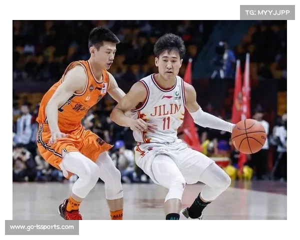 河南队展现-巨人杀手-本色，赛季三杀成都蓉城成佳话